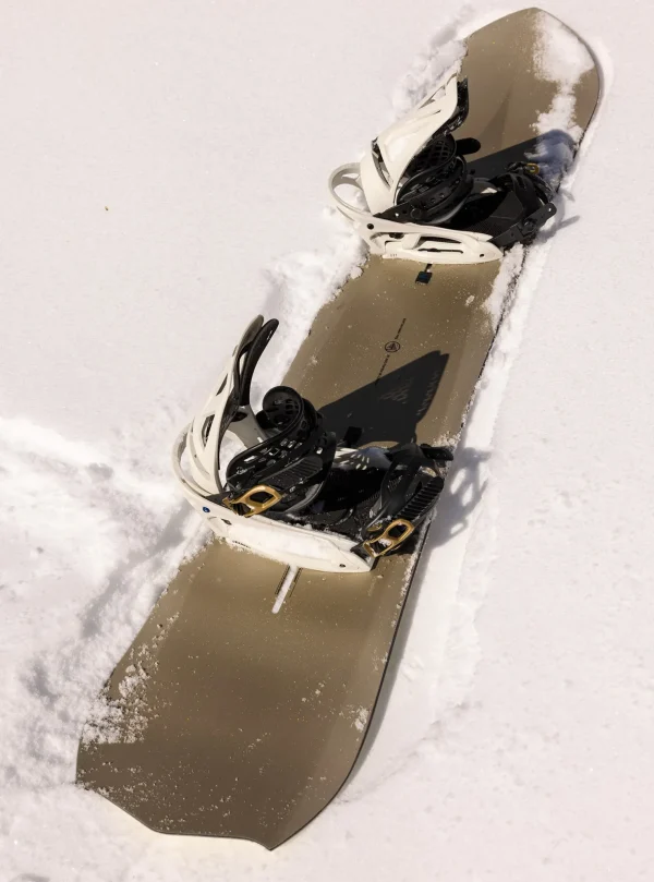 Burton Family Tree 3D Double Dog Camber Snowboard