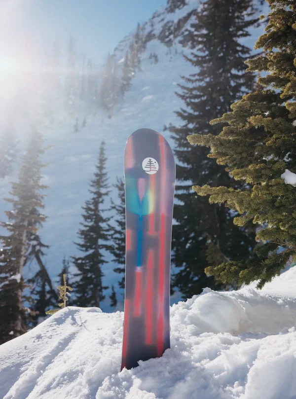 Burton Family Tree Gril Master Camber Snowboard