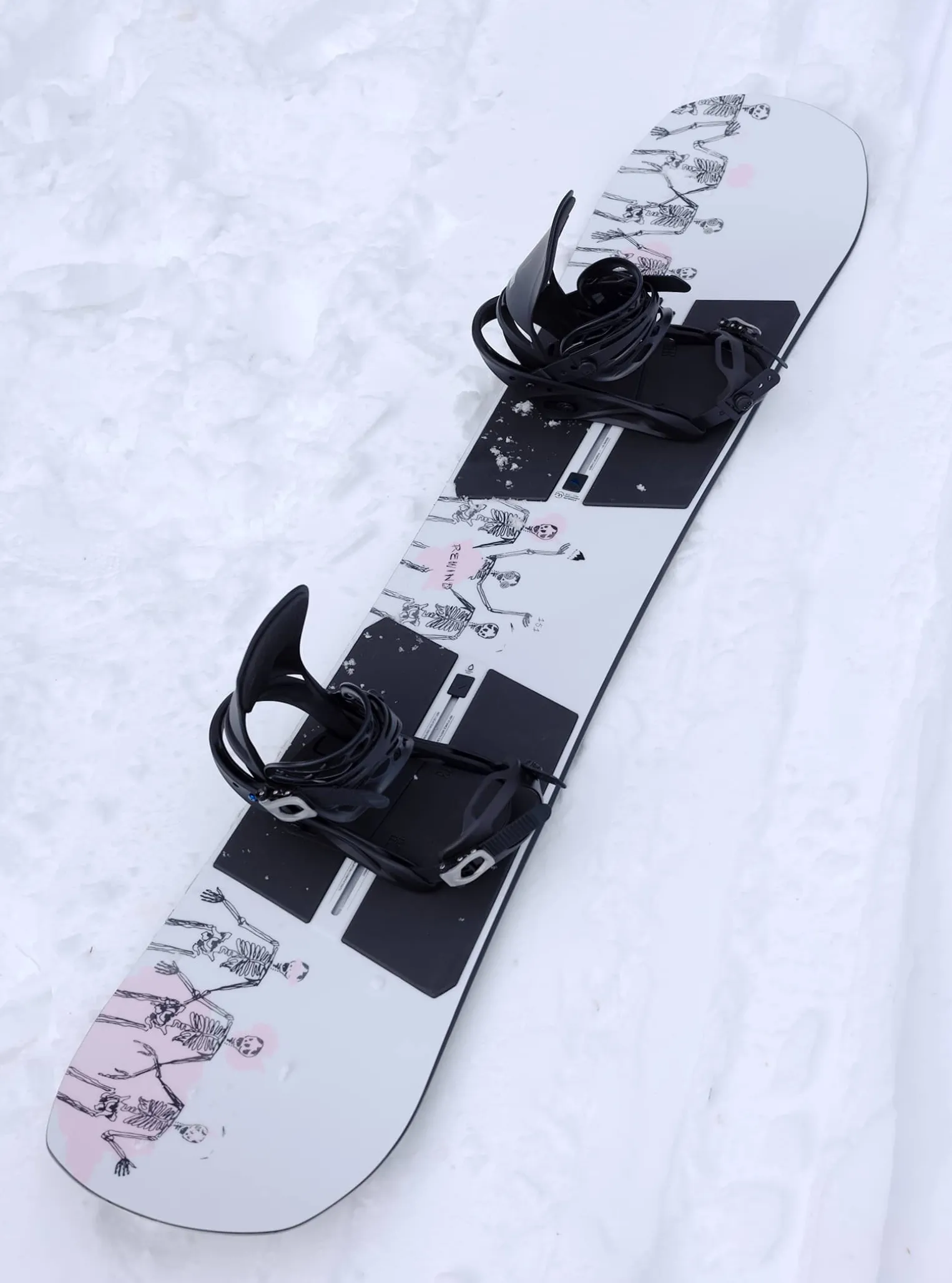 burton_rewind_camber_snow_8.webp Burton Rewind Camber Snowboard
